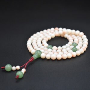 Писү бөөртэй Ягаан шүрэн эрхи