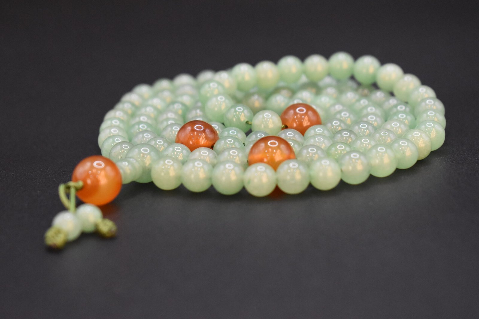 Мана бөөртэй пийсүү чулуун эрхи - Image 3