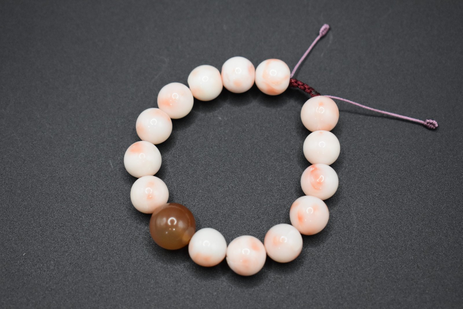 Мана толгойтой Ягаан шүрэн гарын эрхи - Image 3