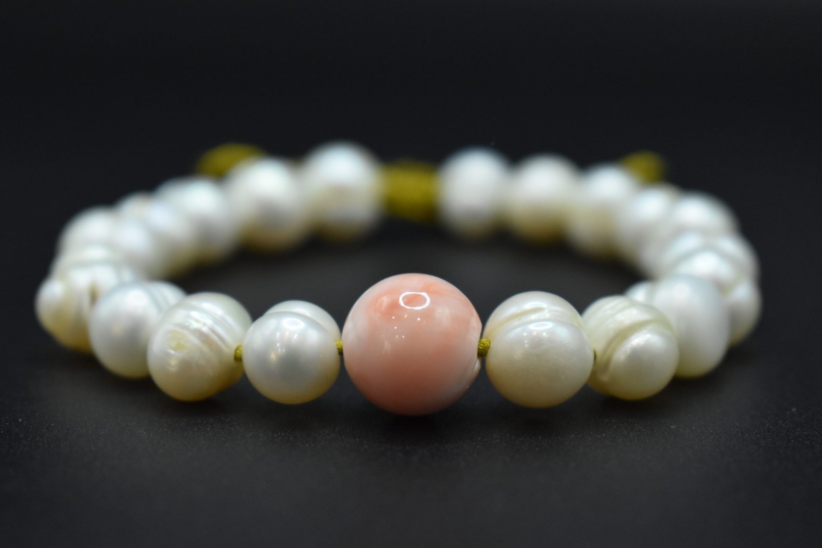 Ягаан шүрэн толгойтой Сувдан гарын эрхи - Image 4