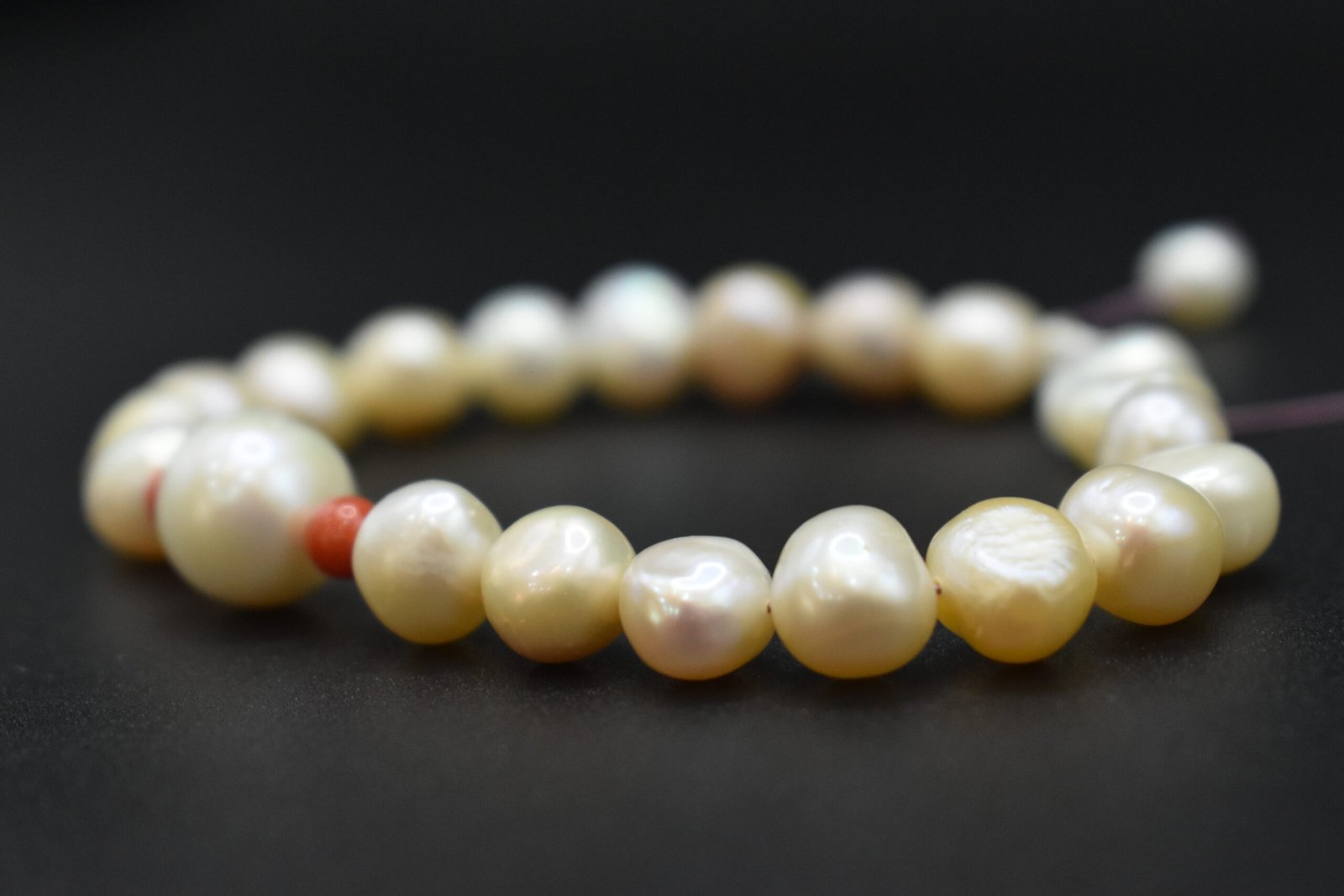 Сувдан толгойтой Сувдан гарын эрхи - Image 2